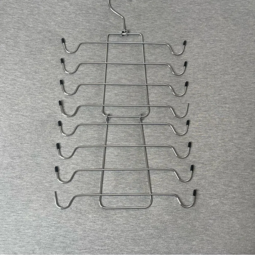 Ideal Life Silver Metal Tank Top Organizer Closet Hanger